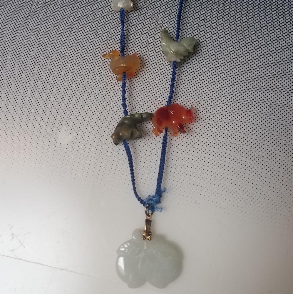 jade peach necklace with 8 gem vintage delicate carved animals macrame
